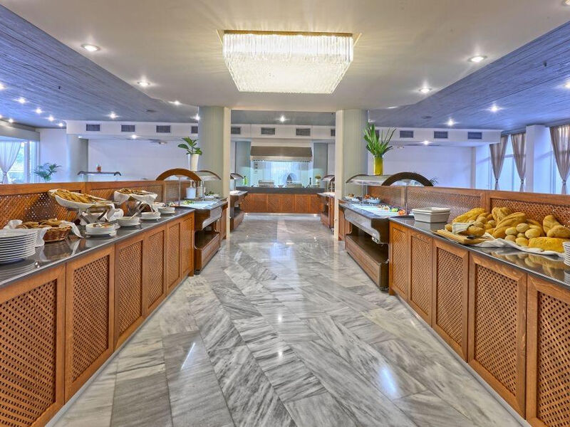 Santa Marina Beach Resort & Spa - Economy