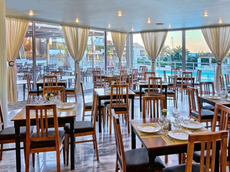 Santa Marina Beach Resort & Spa - Economy