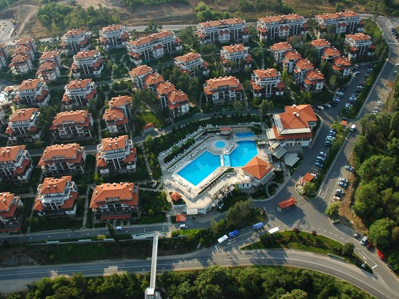 Santa Marina Holiday Village