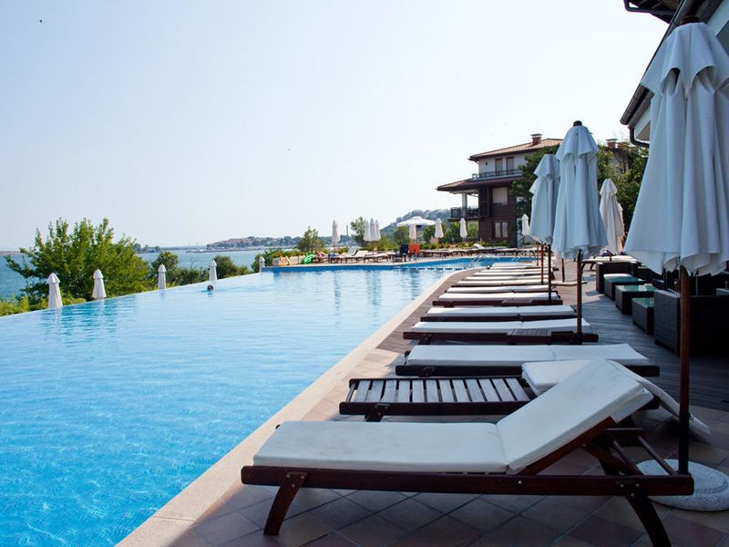 Santa Marina Holiday Village