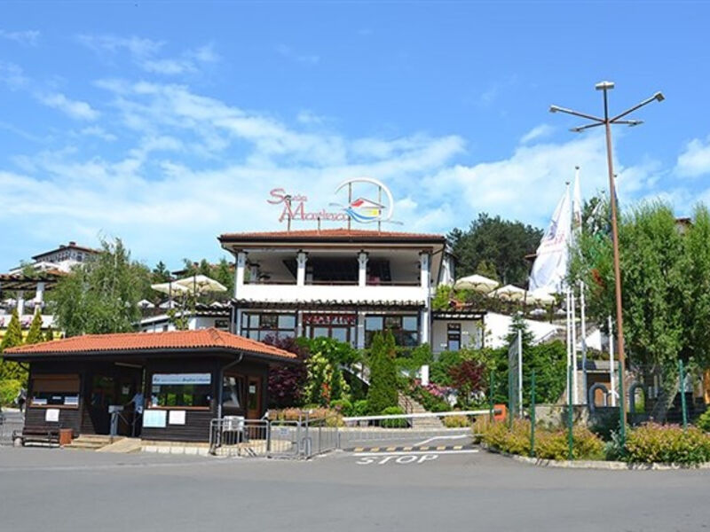 Santa Marina Holiday Village