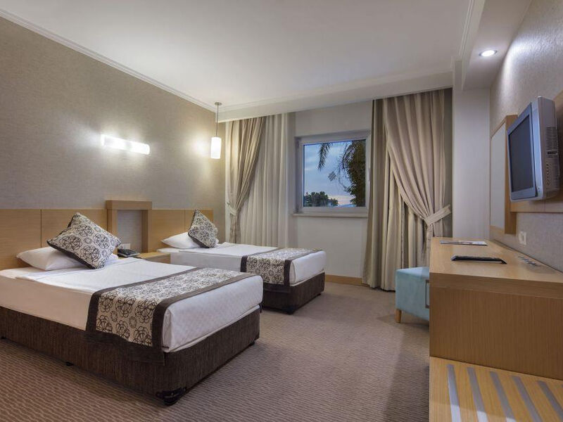Saphir Resort & Spa