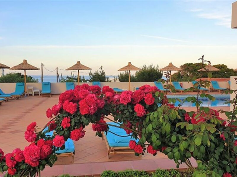 Saradari Beach