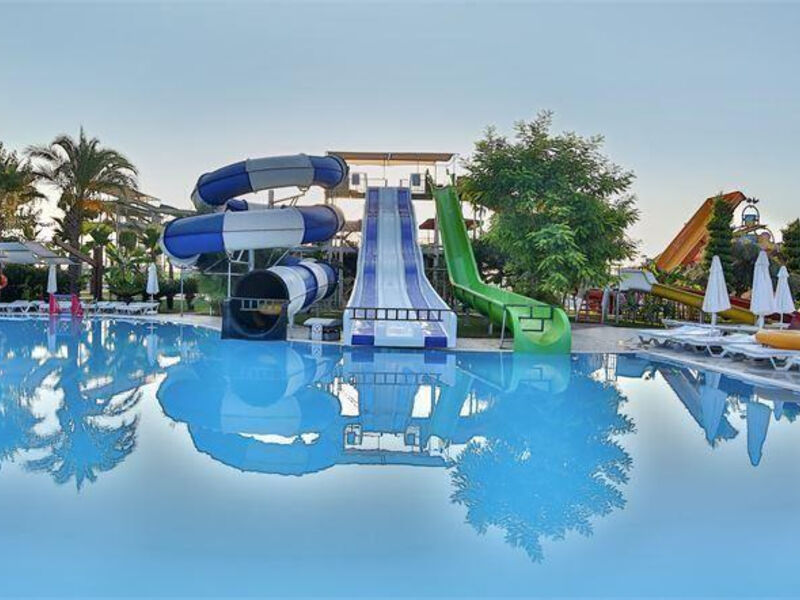 Saturn Palace Resort