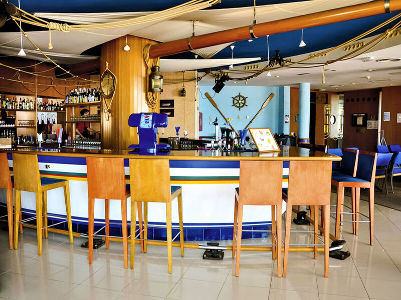 Sbh Crystal Beach & Suites