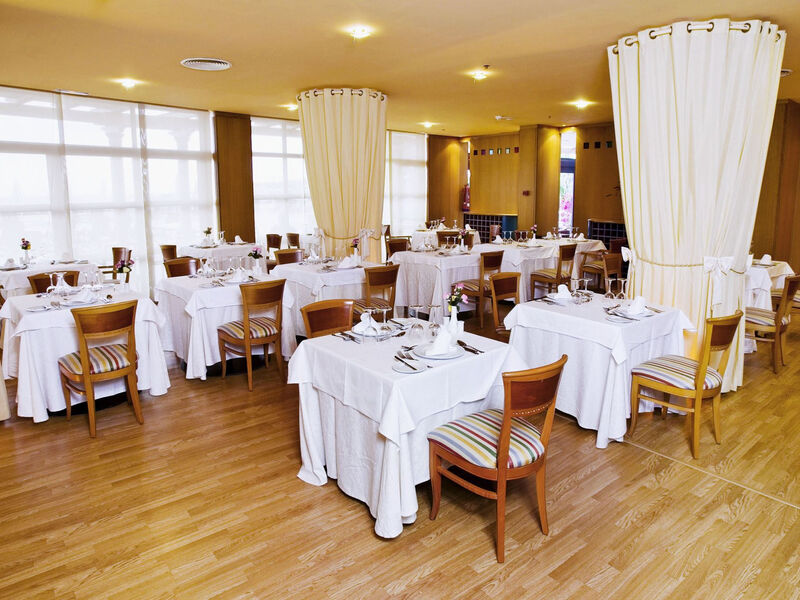 Sbh Crystal Beach & Suites