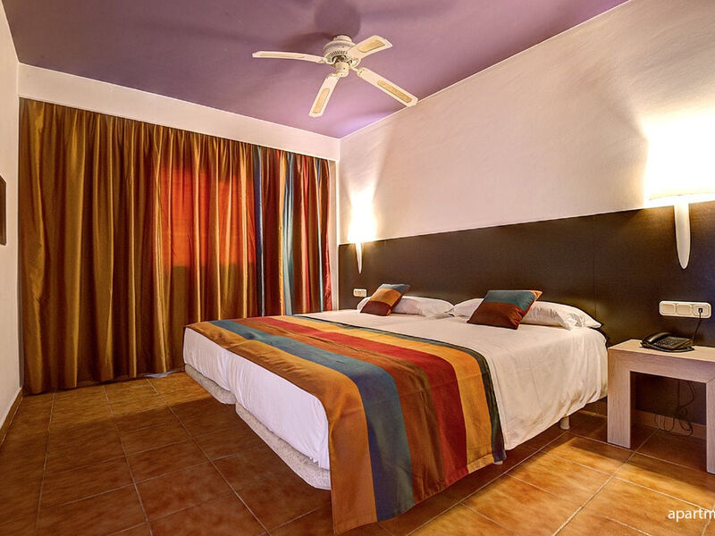 SBH Mónica Beach