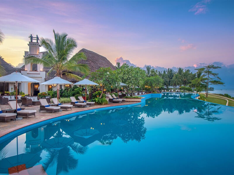 Sea Cliff Resort & Spa