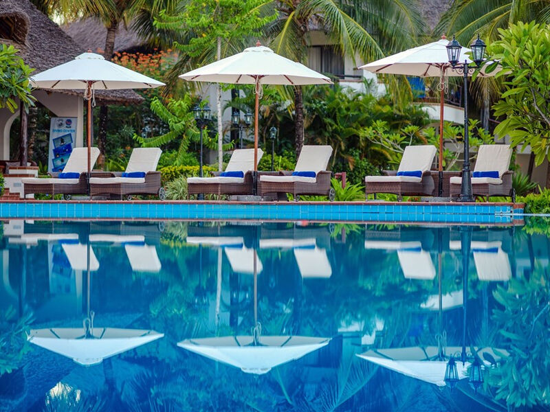 Sea Cliff Resort & Spa