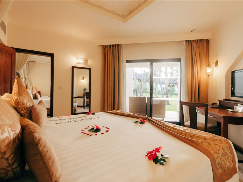 Sea Cliff Resort & Spa