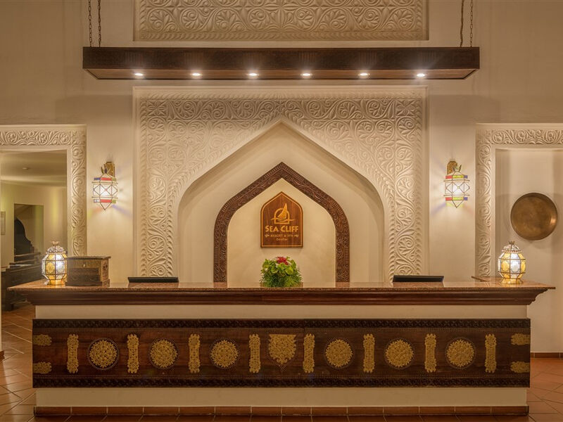 Sea Cliff Resort & Spa