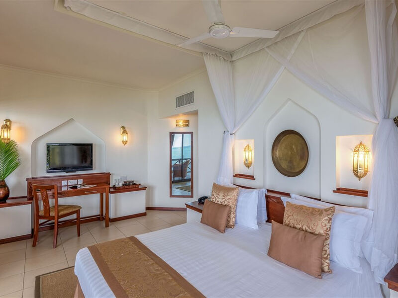 Sea Cliff Resort & Spa