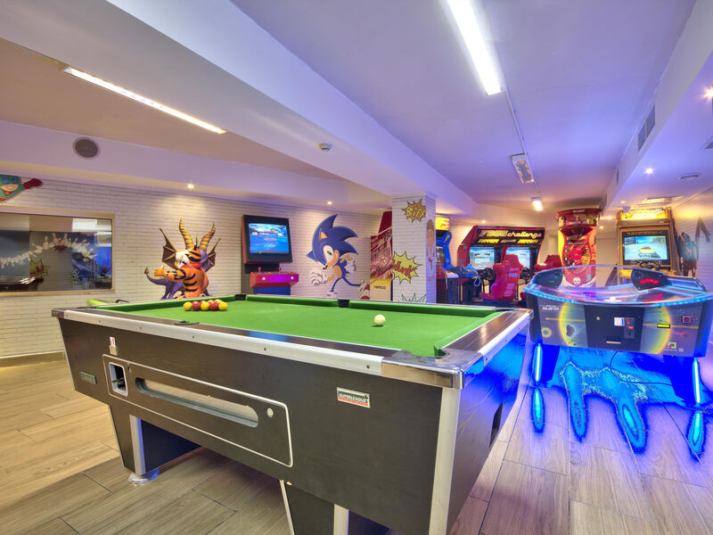 Db Seabank Resort & Spa