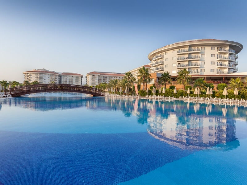 Seaden Sea World Resort & Spa