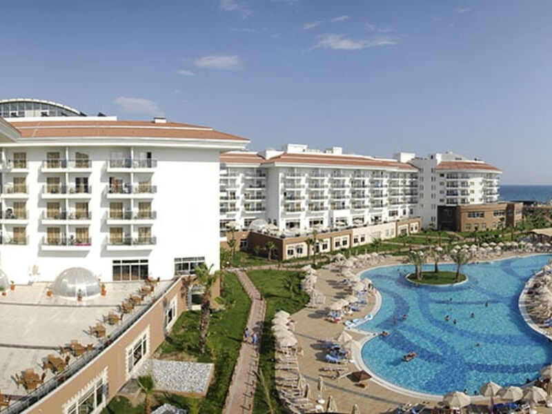 Seaden Sea World Resort & Spa