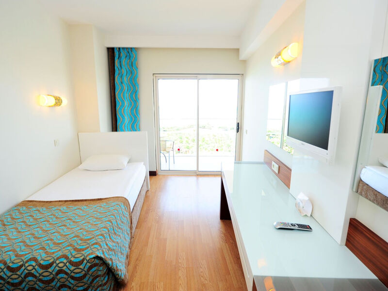 Seaden Sea World Resort Spa