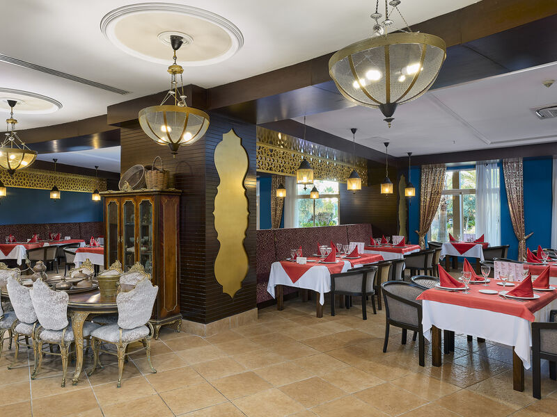 Seaden Sea World Resort & Spa