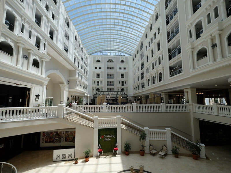 Seaden Sea World Resort & Spa
