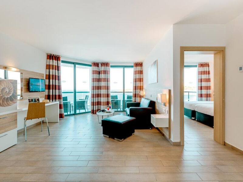 Seashells Resort at Suncrest