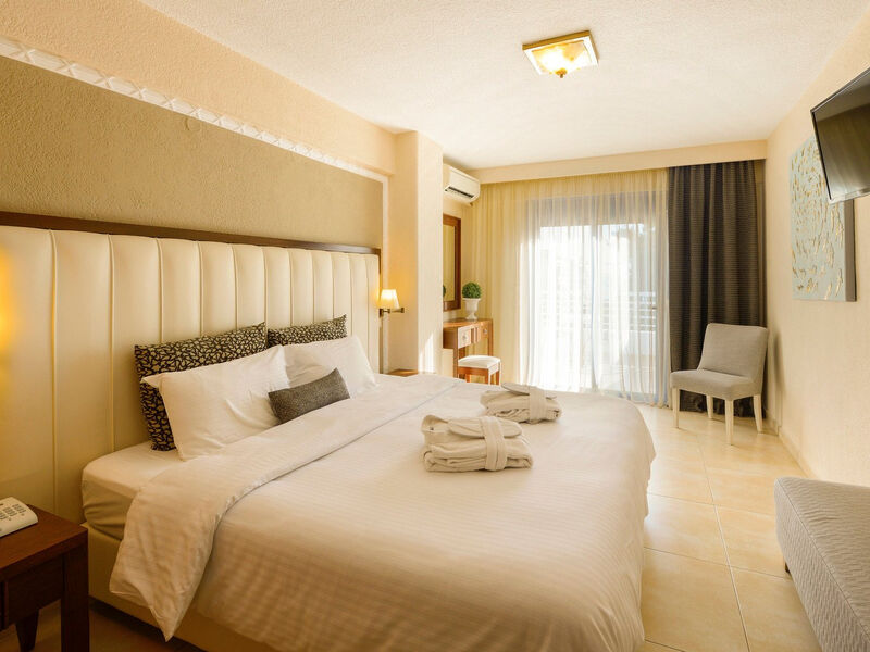 Secret Paradise Hotel and Spa