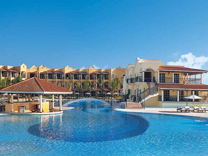 Secrets Capri Resort