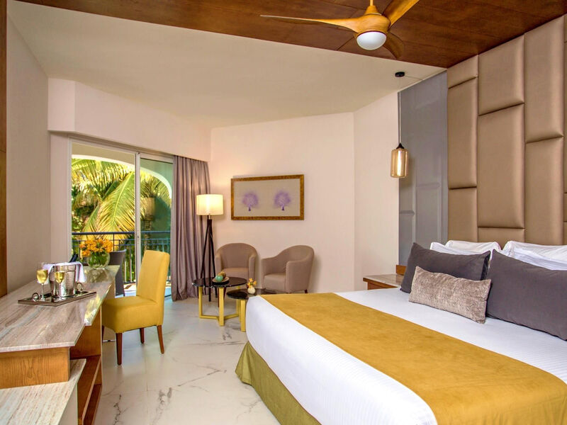 Secrets Royal Beach Punta Cana
