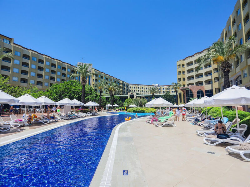 Selectum Family Resort Side