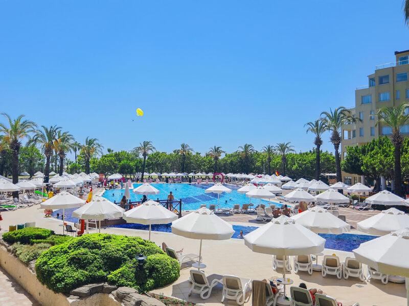 Selectum Family Resort Side