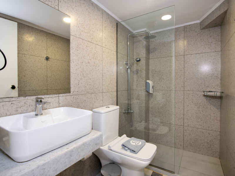 Selini Suites