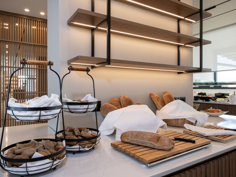 Selini Suites