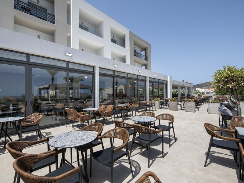 Selini Suites