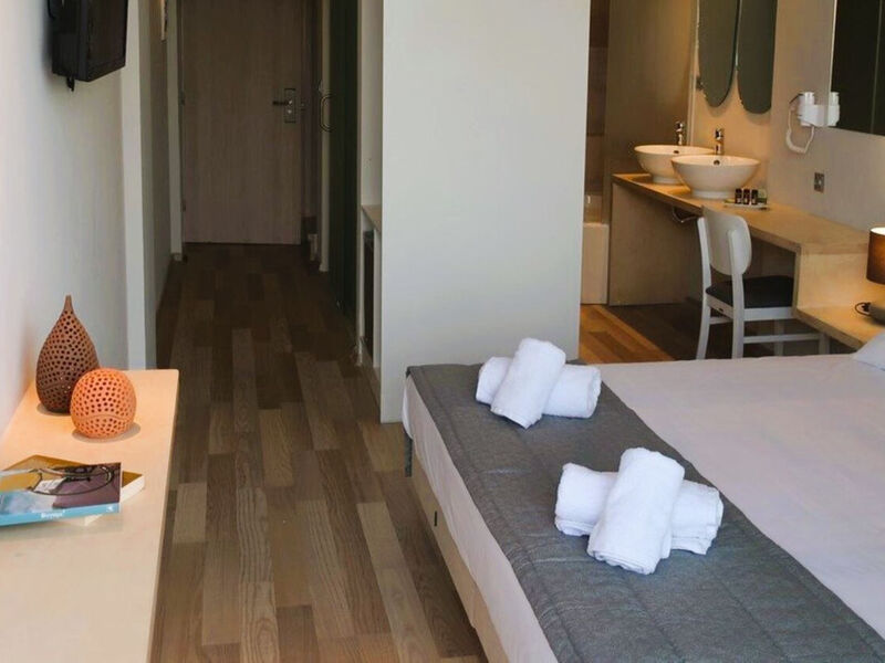 Selyria Resort