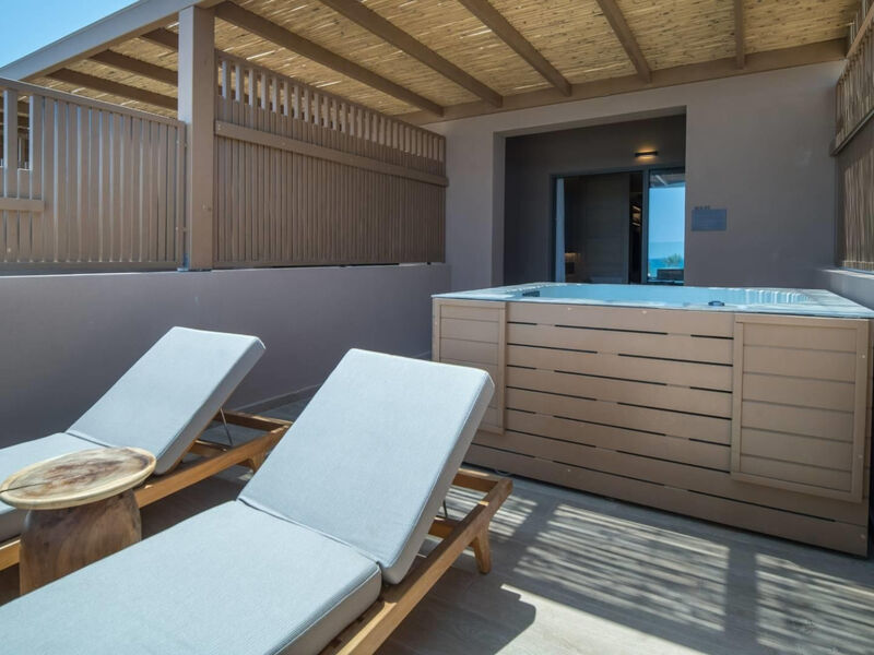 Senseana Sea Side Resort & Aquadventure