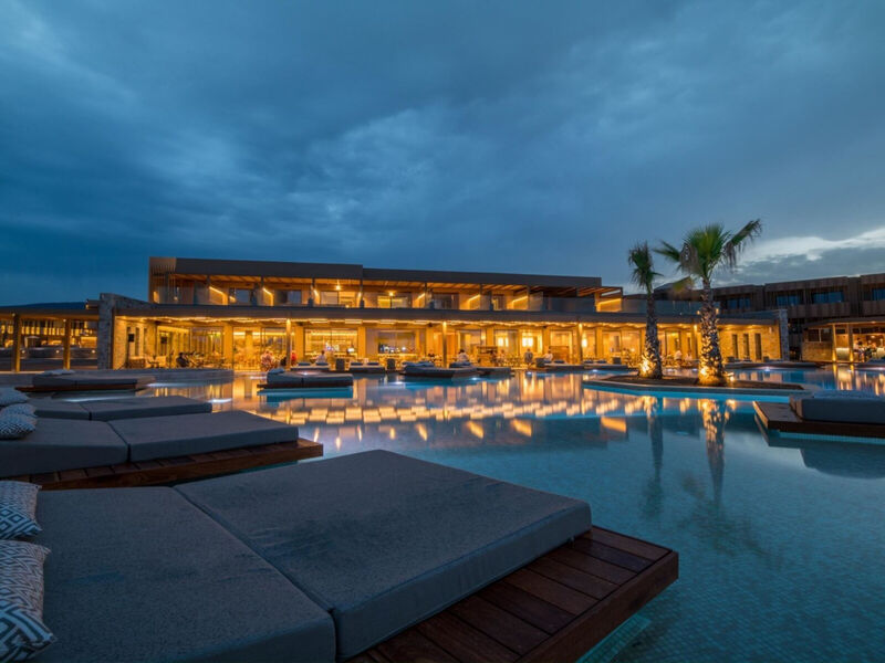 Senseana Sea Side Resort & Aquadventure