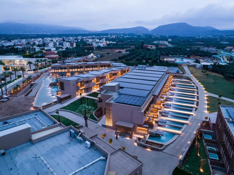 Senseana Sea Side Resort & Aquadventure