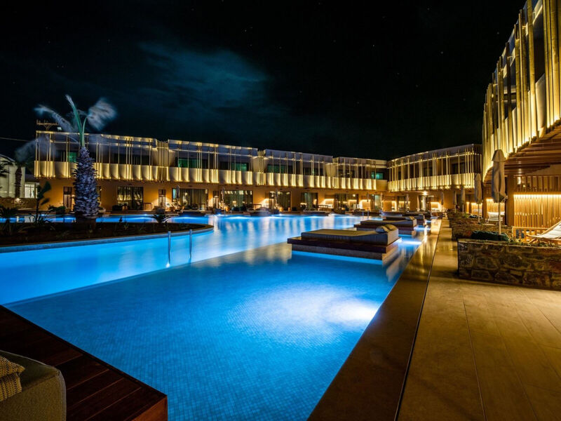 Senseana Sea Side Resort & Aquadventure