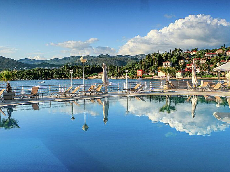 Sensimar Kalamota Island Resort