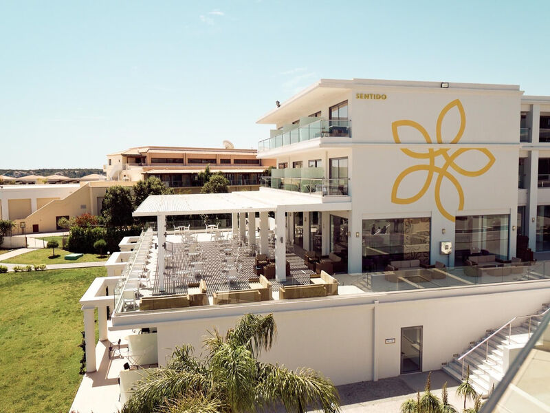 Sentido Asterias Beach