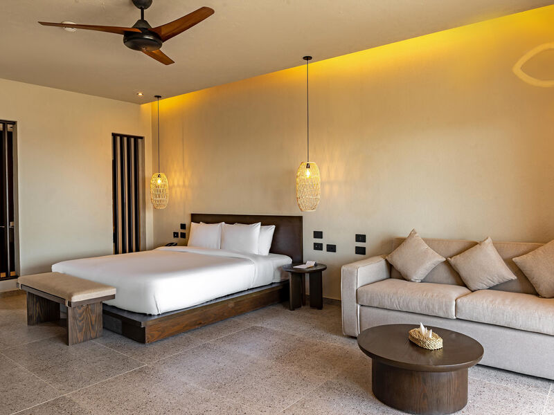 Sentido Naga Bay