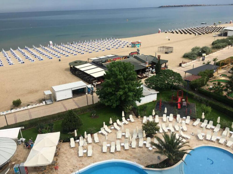 Sentido Neptun Beach