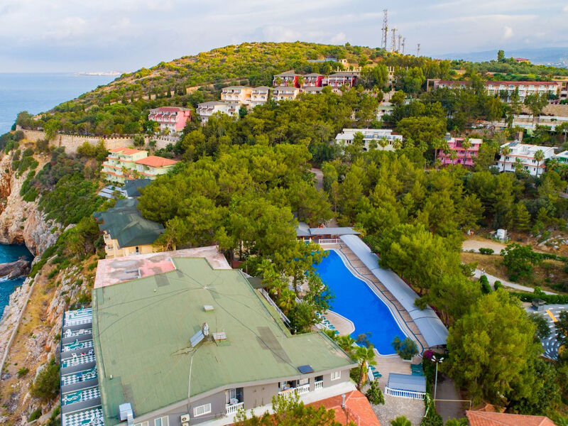 Senza Garden Holiday Club