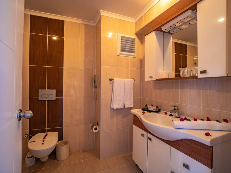 Senza Garden Holiday Club