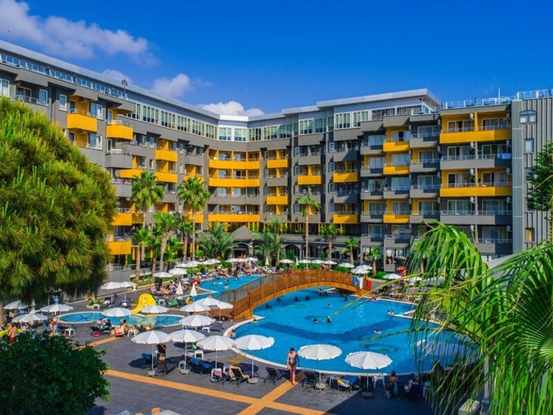 Senza Hotels Grand Santana