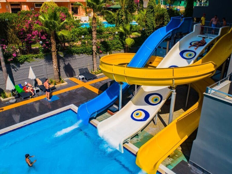 Senza Hotels Grand Santana