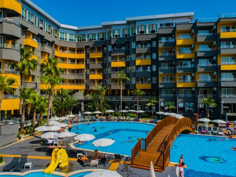 Senza Hotels Grand Santana