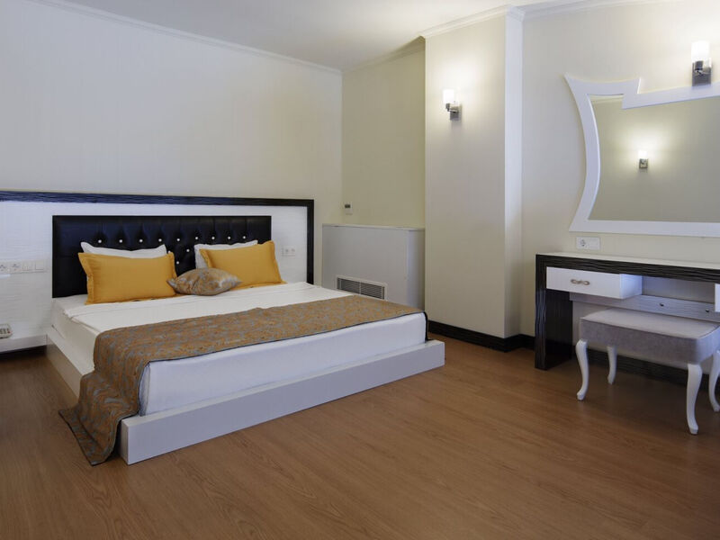 Senza The Inn Resort Spa