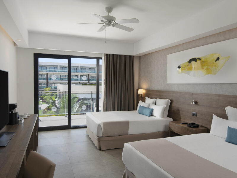 Serenade Punta Cana Beach & Spa Resort