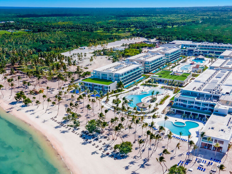 Serenade Punta Cana Beach & Spa Resort