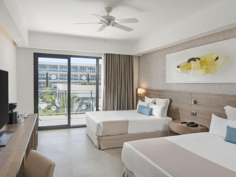 Serenade Punta Cana Beach & Spa Resort