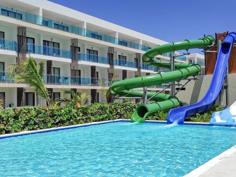 Serenade Punta Cana Beach & Spa Resort